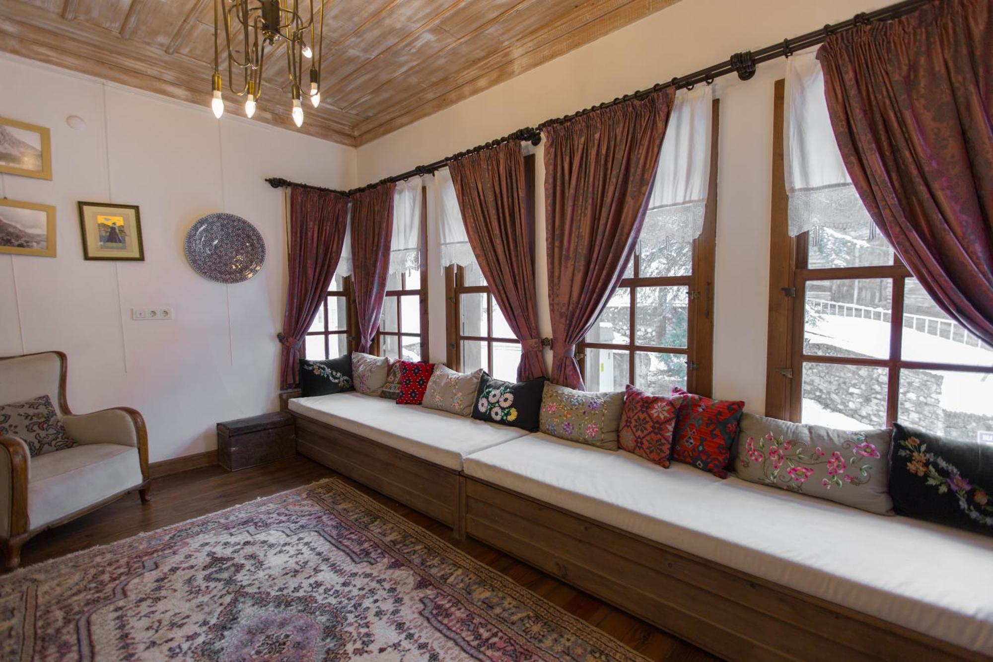 Isparta Historical Mansion Eskiciler Konagi - Cittaslow Egirdir Exterior foto