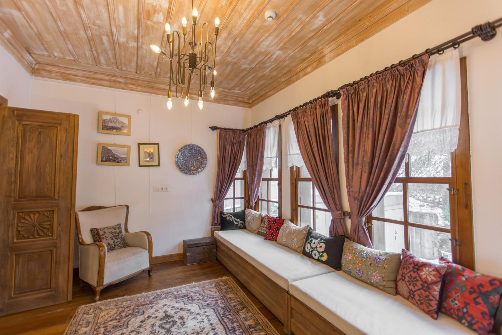Isparta Historical Mansion Eskiciler Konagi - Cittaslow Egirdir Exterior foto